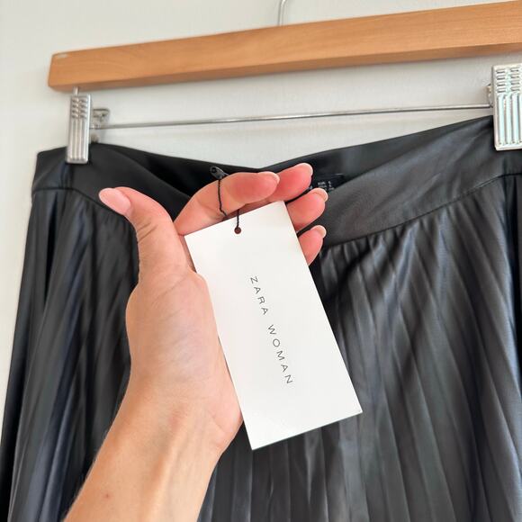 Zara Pleated Midi Skirt Black L NWT - Picture 6 of 9